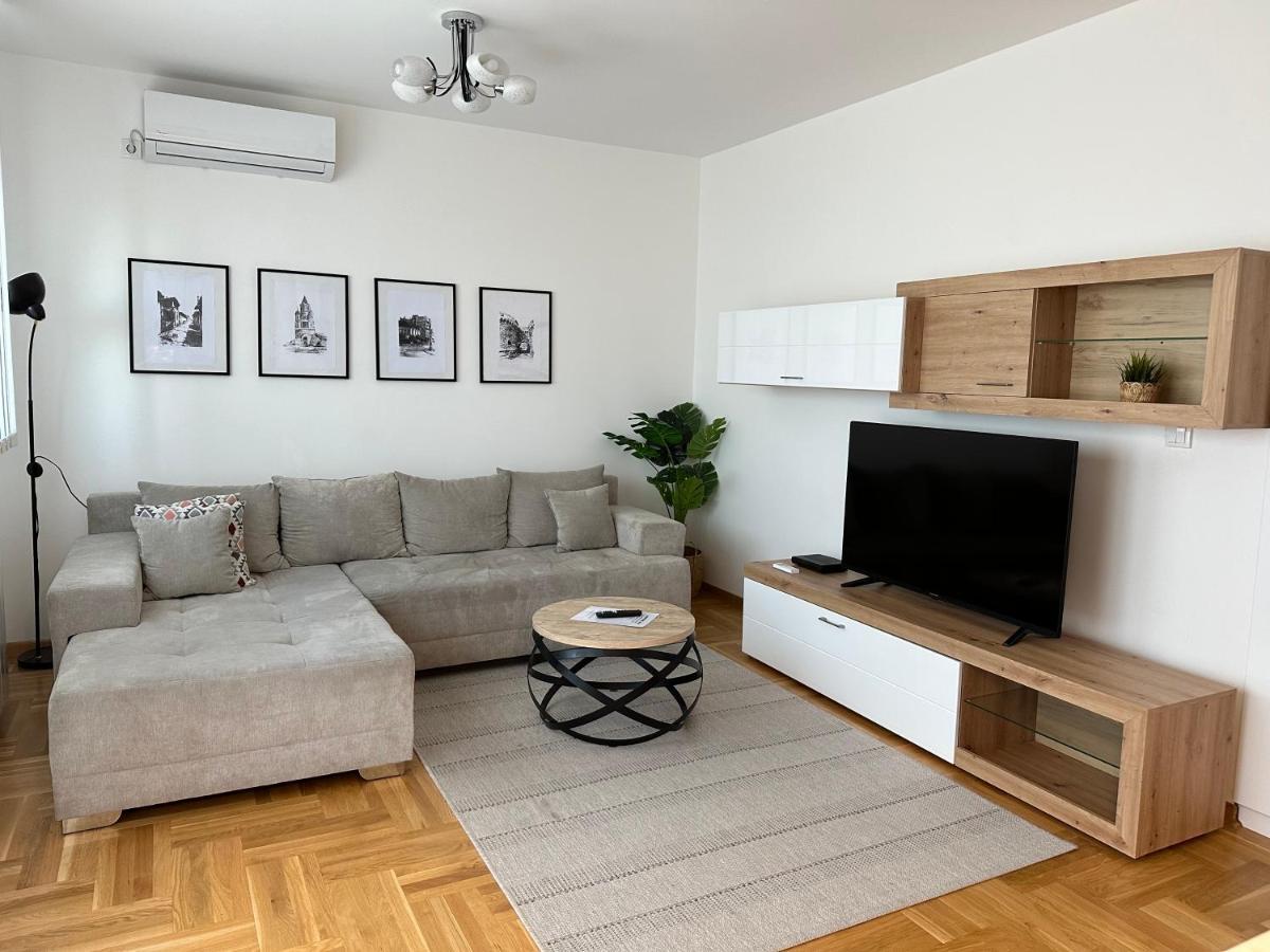 Apartment Aura Belgrado Buitenkant foto